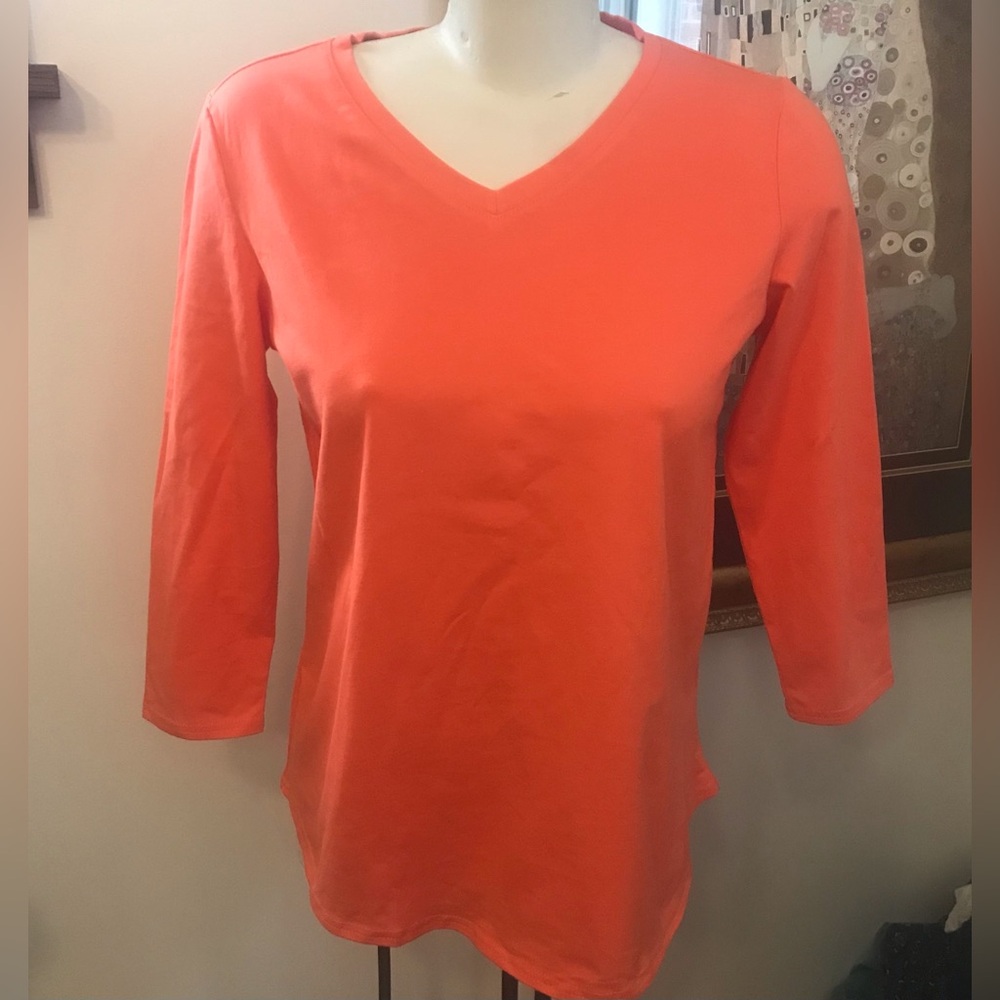 NWT - Weatherproof Vintage Orange V-Neck - Size Medium